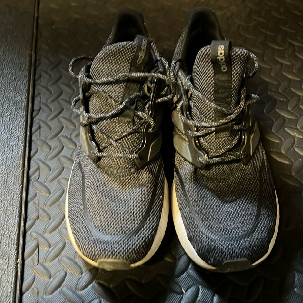 Adidas cloudfoam comfort sneakers